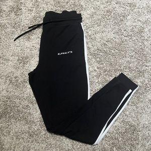 Alphalete Core Joggers Size Medium